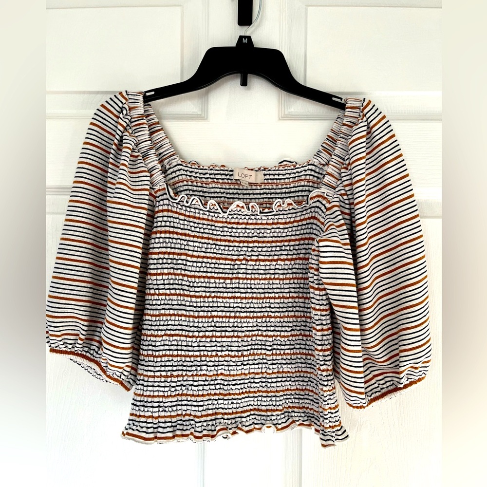LOFT puff sleeve Top